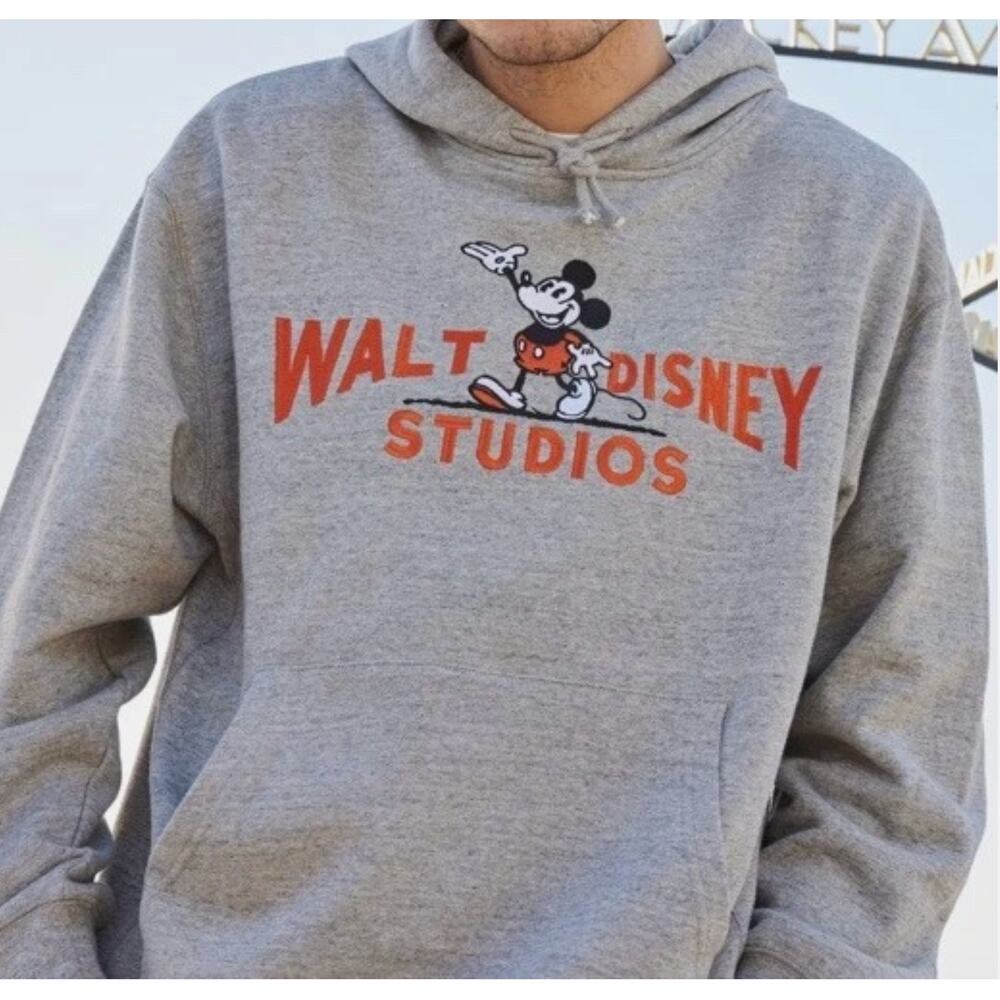Disney100 Eras Mickey Mouse Walt Disney Studios Embroidered Hoodie Size XL